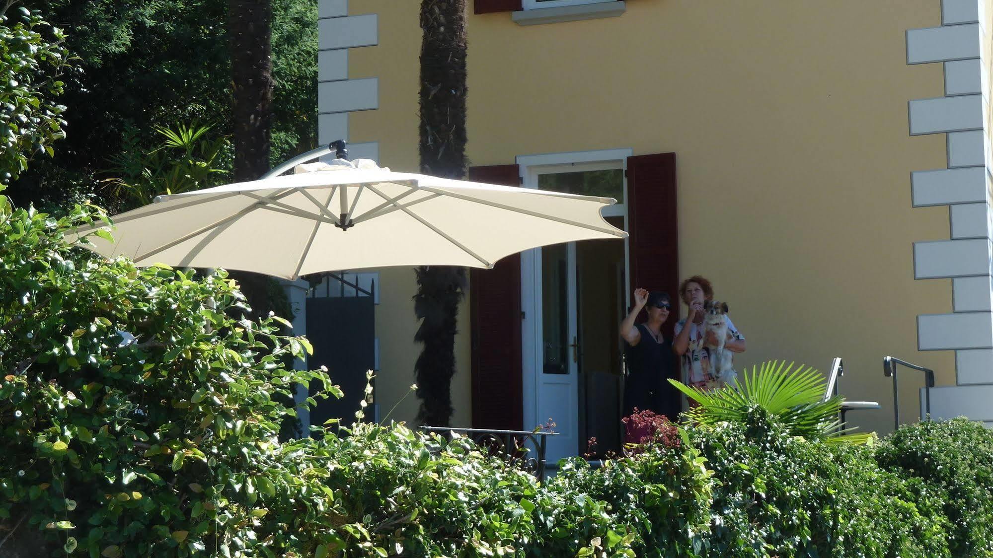 B&B Casa Forster Cannero Riviera Eksteriør billede